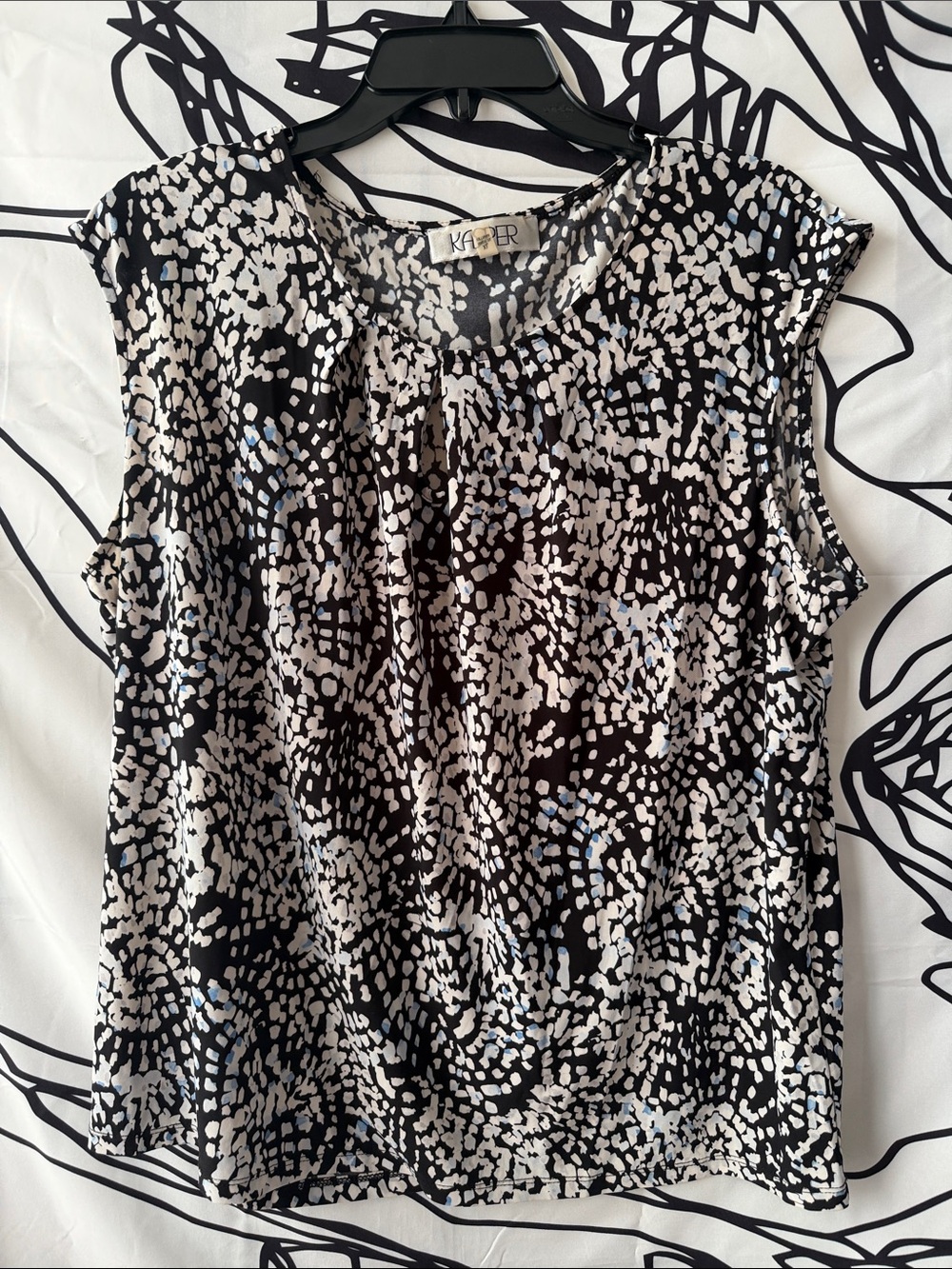 Kasper Black, White & Light Blue Printed Sleeveless Camisole
